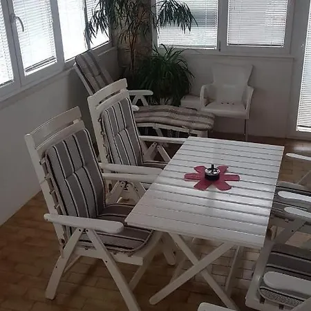 House With A Parking Space Donje Selo, Solta - 22049 Semesterbostad *