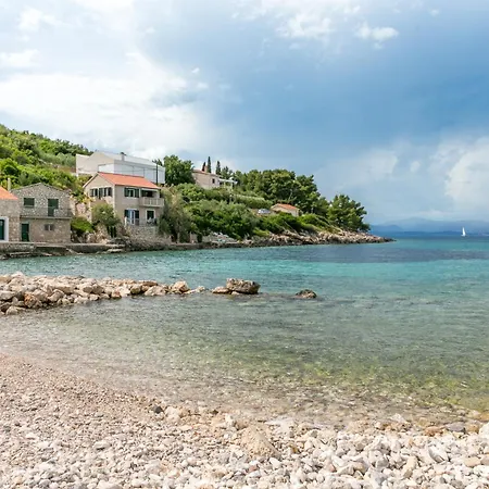 House With A Parking Space Donje Selo, Solta - 22049 Σπίτι διακοπών *